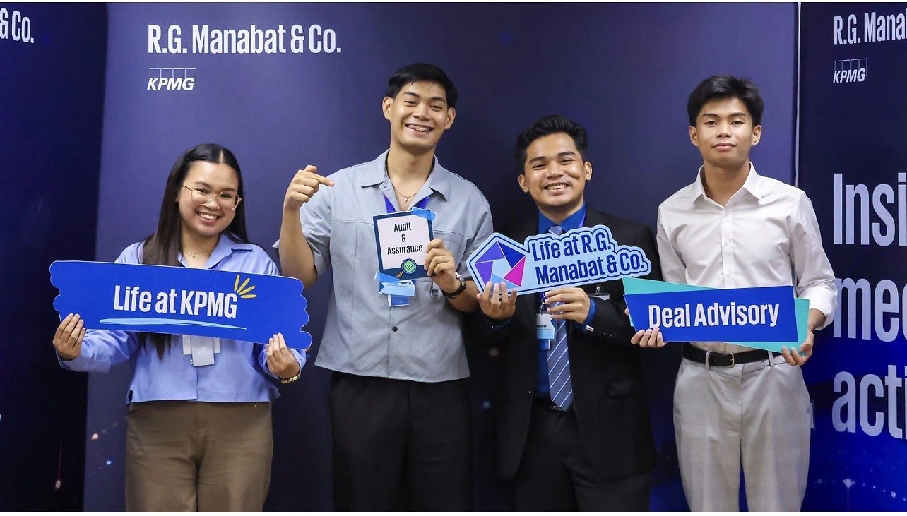 KPMG premium slide 3